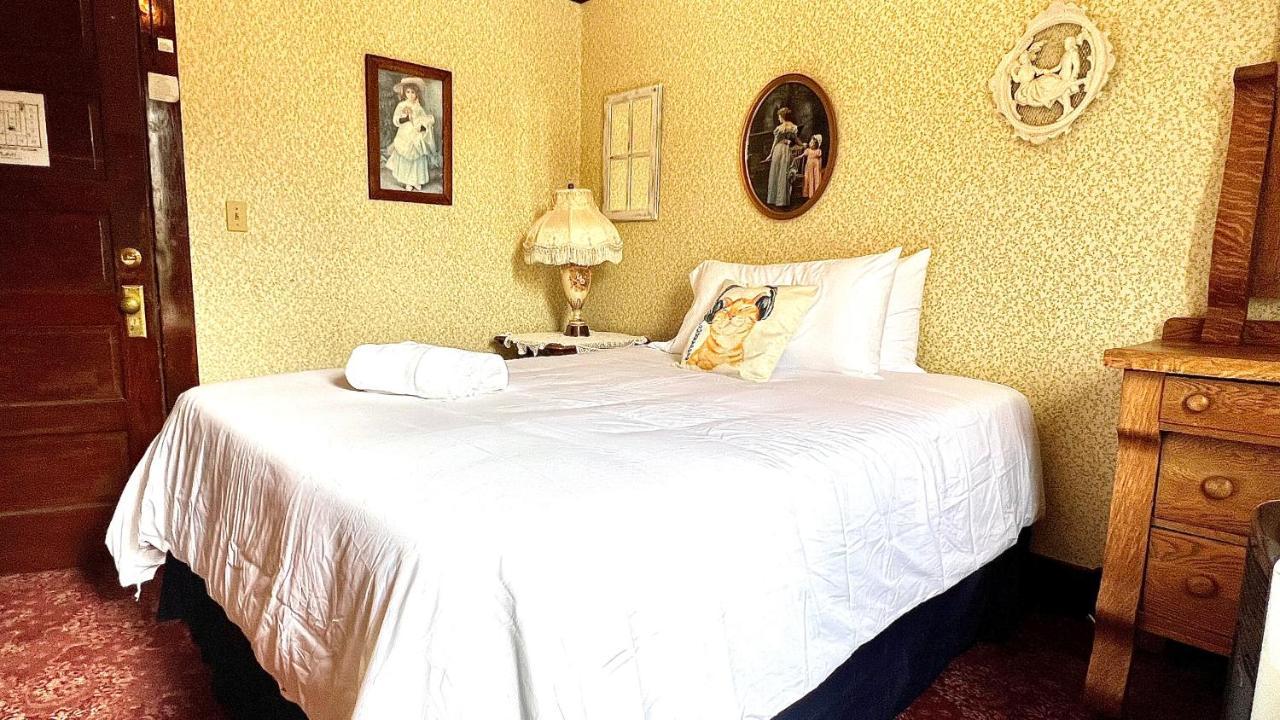 Hotel La More At The Bisbee Inn Екстериор снимка
