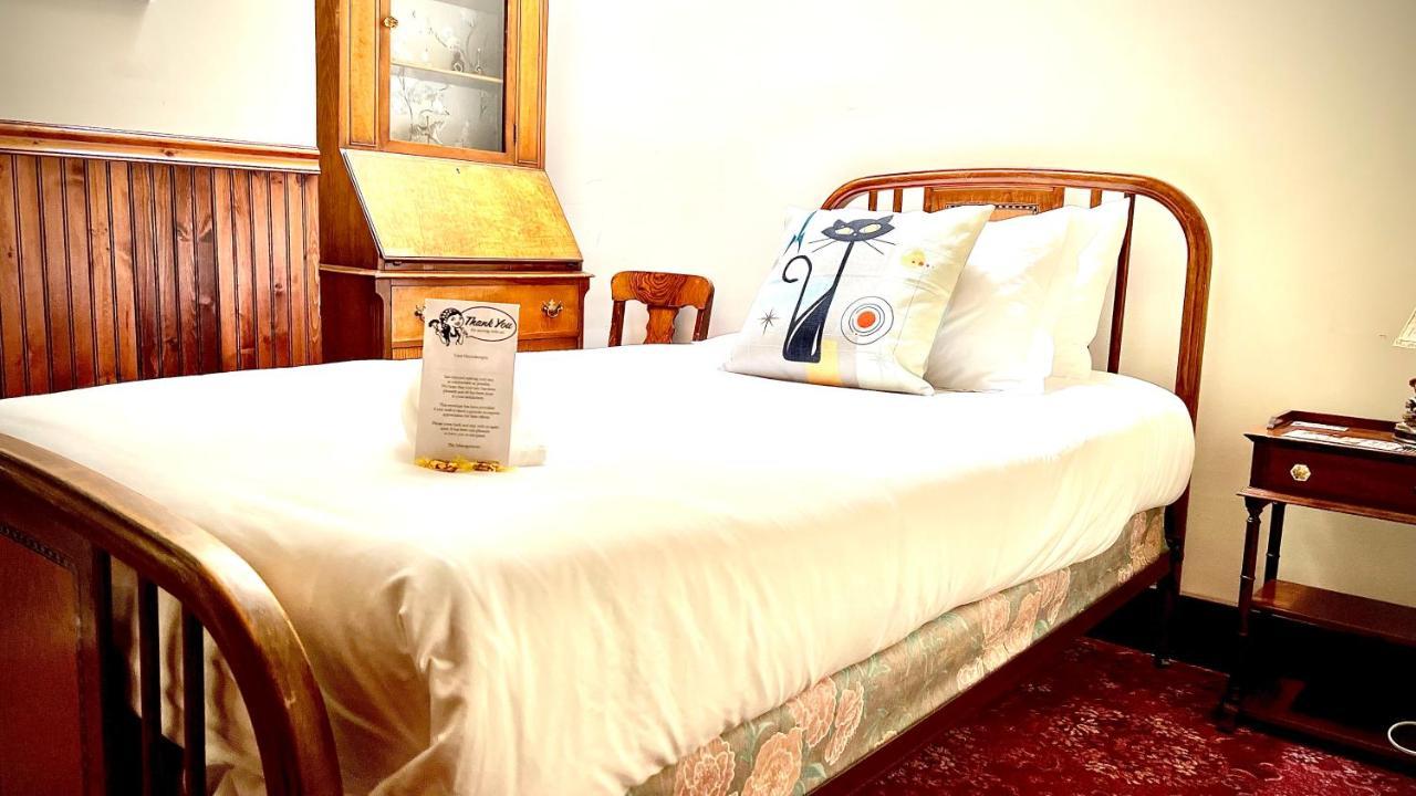 Hotel La More At The Bisbee Inn Екстериор снимка