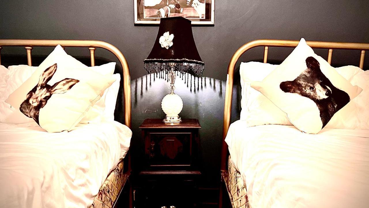 Hotel La More At The Bisbee Inn Екстериор снимка