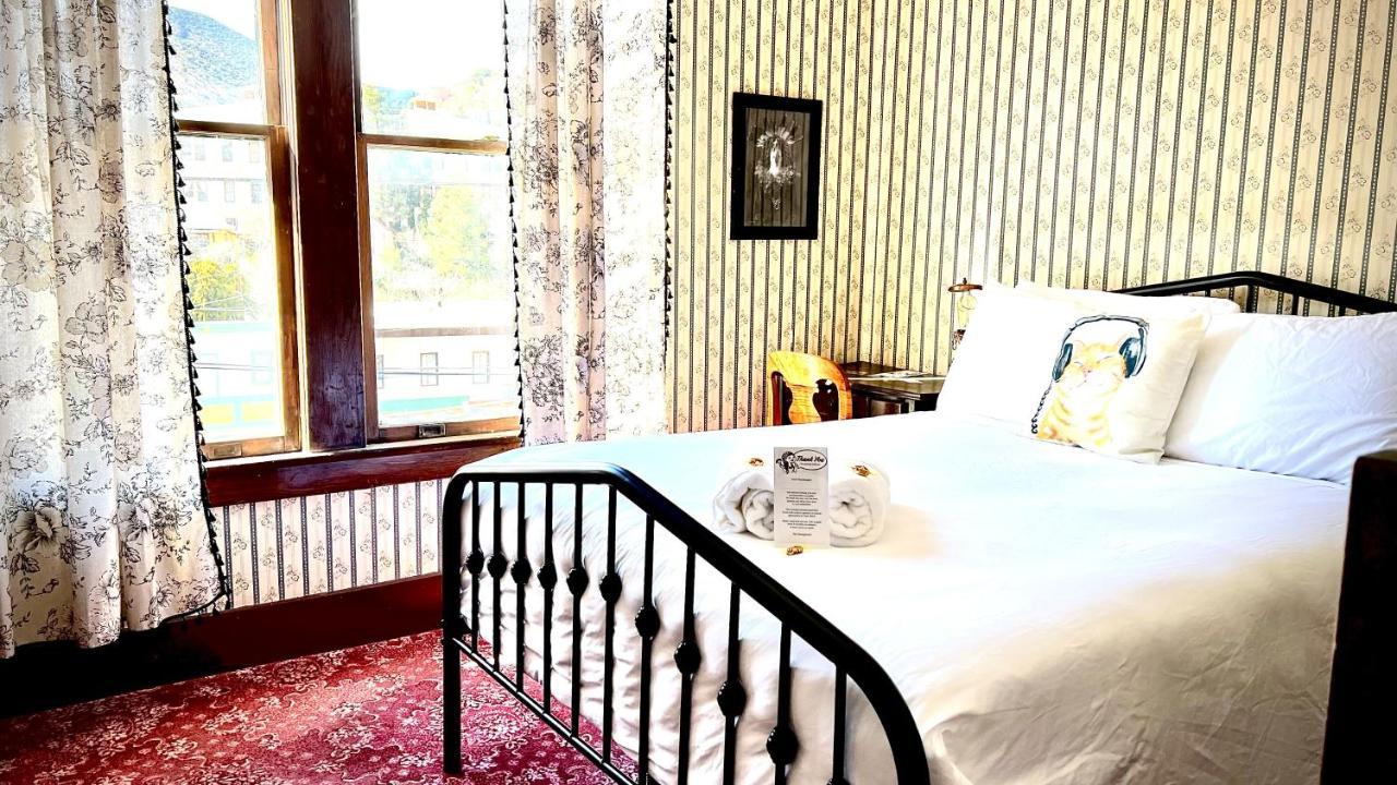 Hotel La More At The Bisbee Inn Екстериор снимка